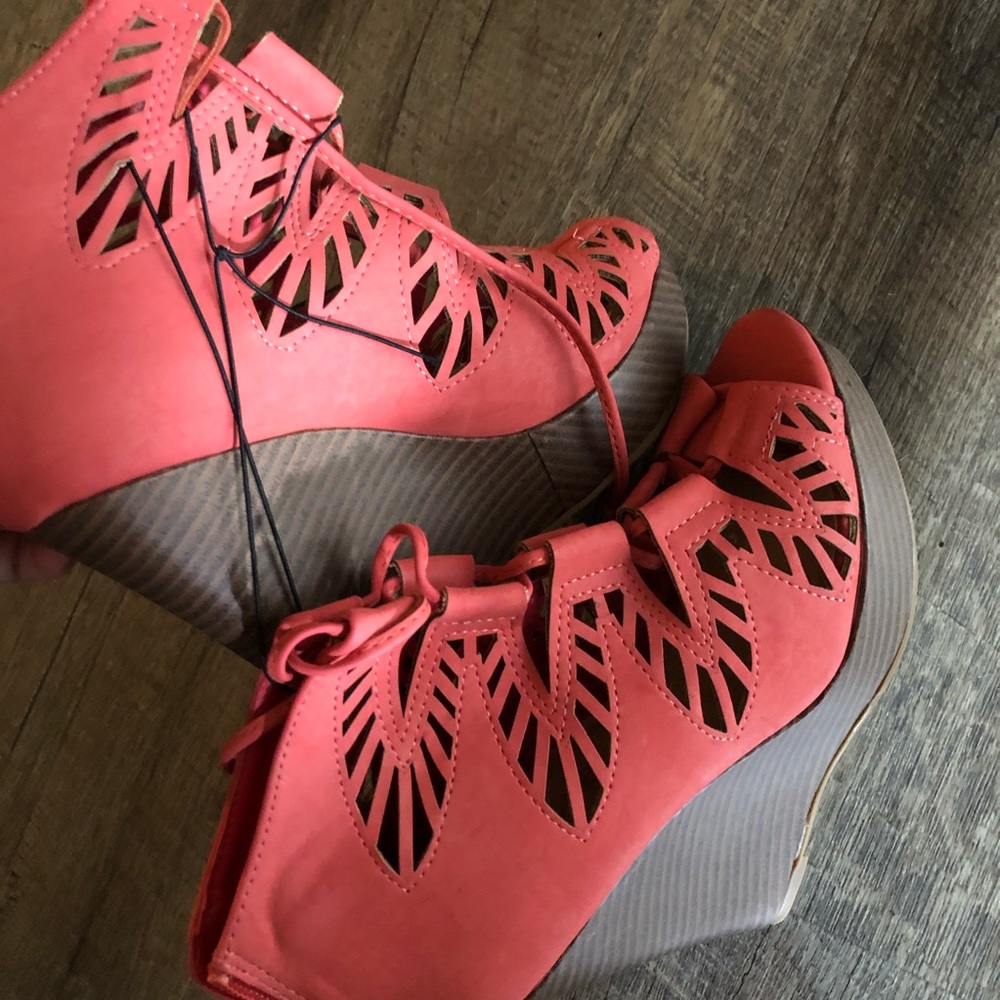 BNWT heels!